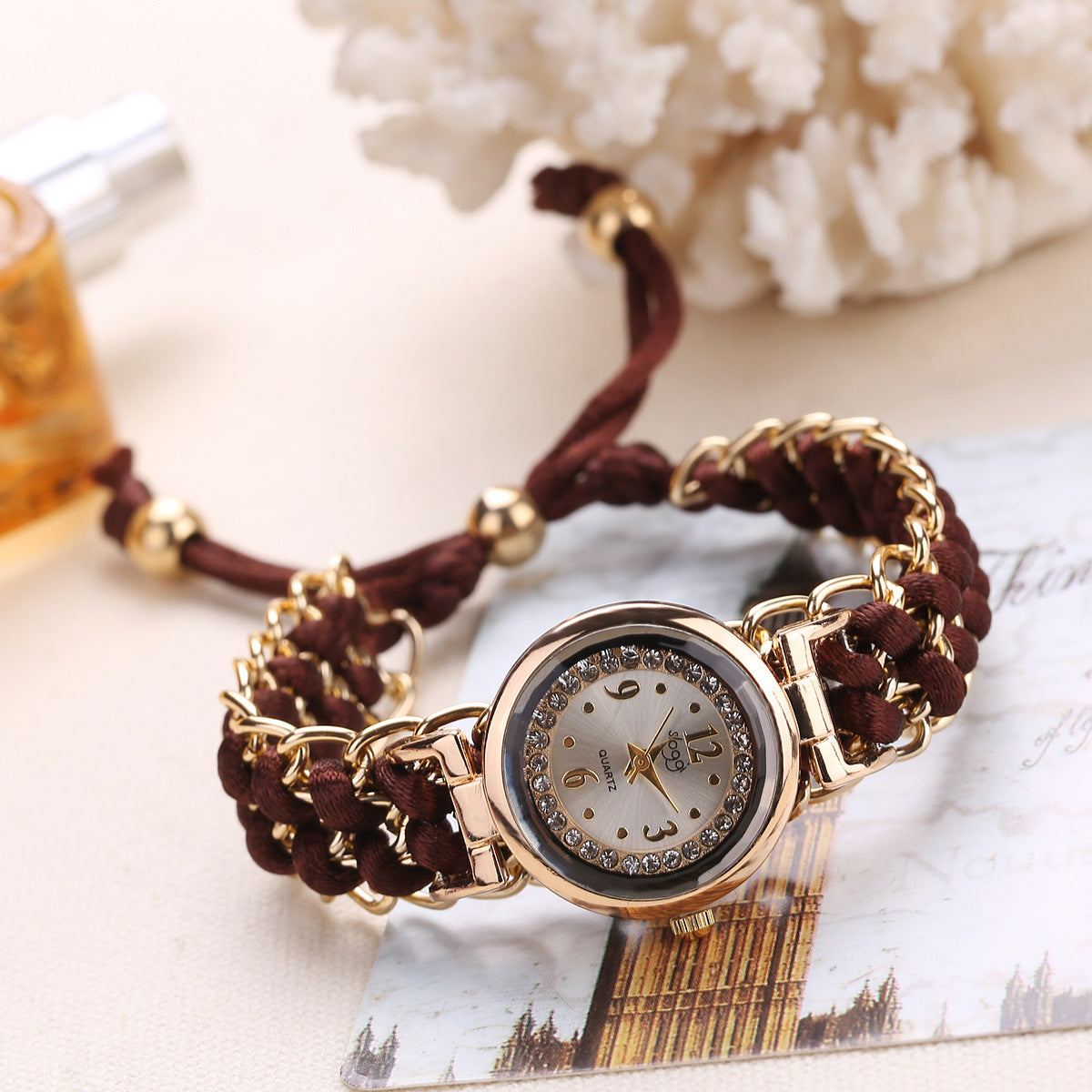 Fashion Leisure High Quality Woman Watch Women Knitting Rope Chain Winding Analog Quartz Movement Wrist Watch